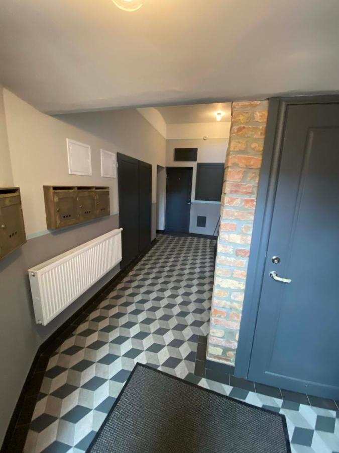 Апартамент One Bedroom Promenade