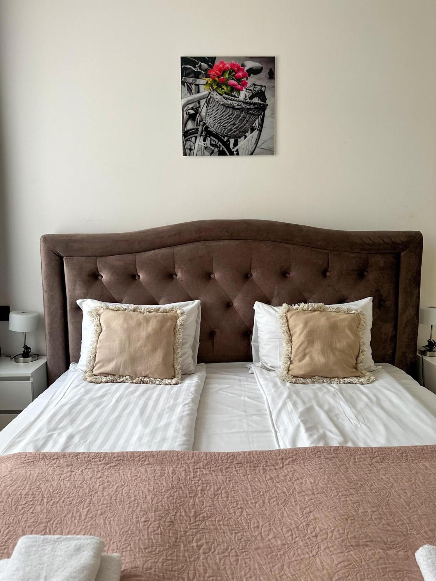Apartment One Bedroom Promenade