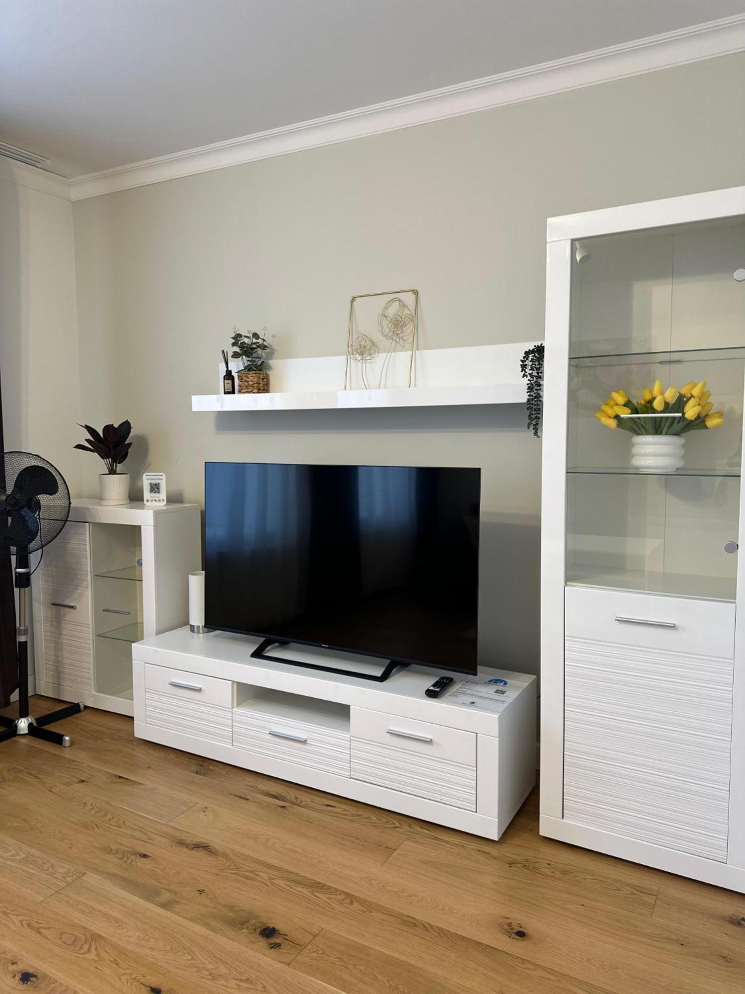 One Bedroom Promenade